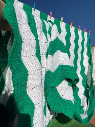 Manta de ganchillo patchwork hecha a mano