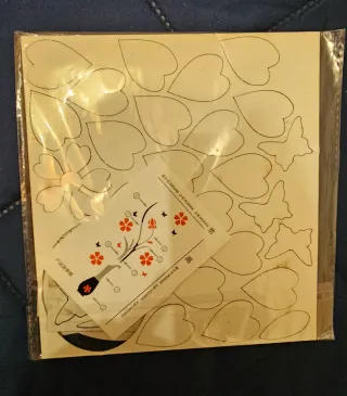 Vinilos decorativos rosas y hojas doradas