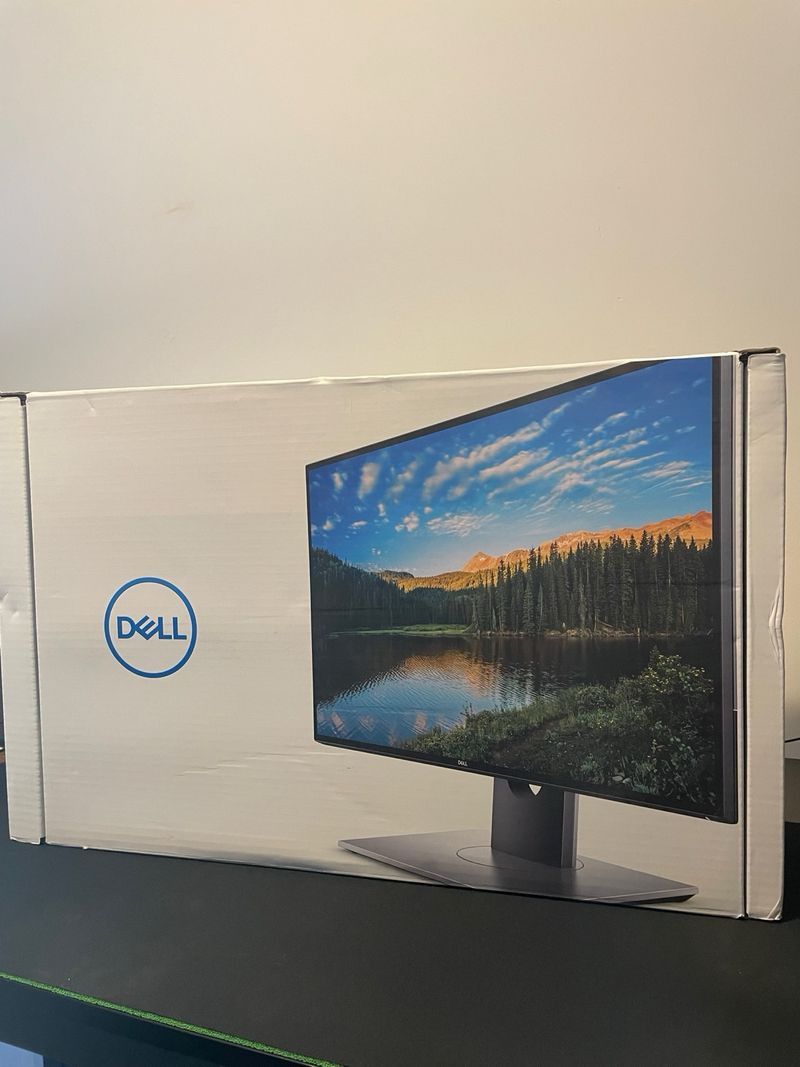 Monitor Dell Ultrasharp 25 U2518D afbeelding 5