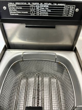 Freidora Taurus F2 Deluxe Nueva