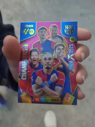 Cromo Panini Adrenalyn Champions 2025-2026
