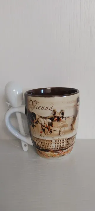 Tazza con cucchiaino decorata Vienna