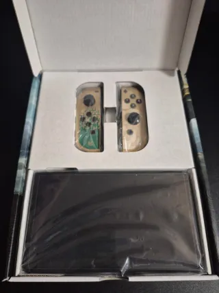 Nintendo Switch OLED Zelda NUOVA