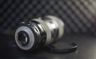 Sigma 18-35mm 1.8 DC Ø72 Canon EF Mount