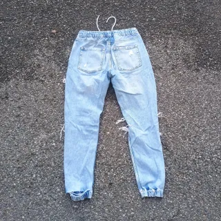 Jeans Bershka strappati uomo