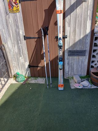 Skiing equipment