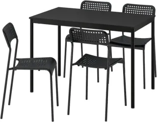 Mesa comedor y 4 sillas negras