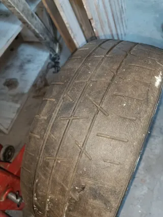 Neumáticos Hankook Slick 195/50R15