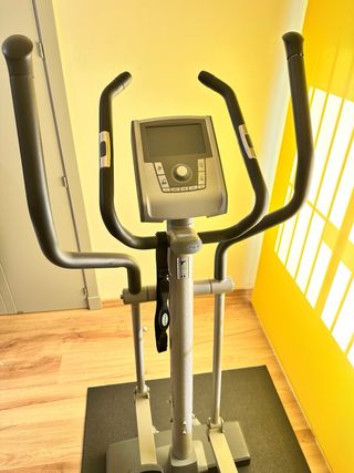 Bicicleta Elíptica Tunturi Performance C40