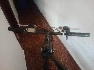 Bicicleta Eléctrica Negra
