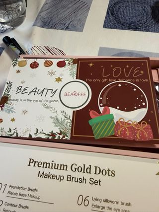 Set de Pinceles de Maquillaje BEASOFEE Dorado