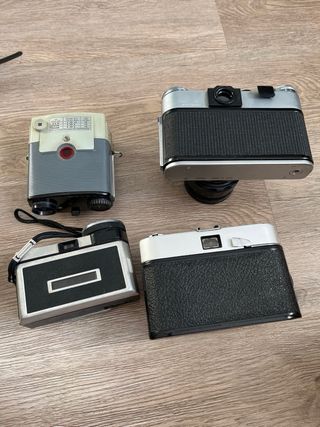 Conjunto di fotocamere antiche Kodak, Zenit, W