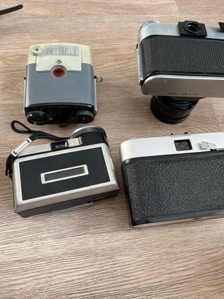 Conjunto di fotocamere antiche Kodak, Zenit, W