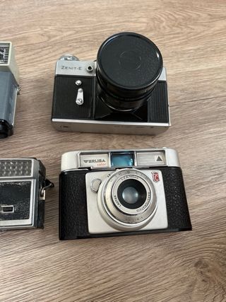 Conjunto di fotocamere antiche Kodak, Zenit, W