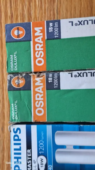 Lampade fluorescenti compatte Osram e Philips PL-18w/840 2G11