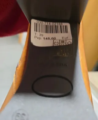 Botas altas de piel Camel Dansi