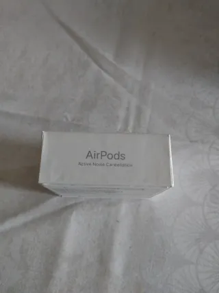 Airpods 4