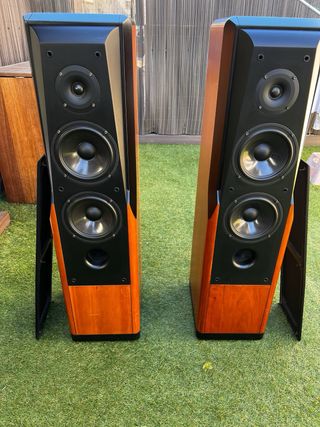 Altavoces de columna