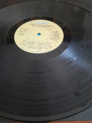 MAFRED MANN'S EARTH BAND. Nightingales & Bombers