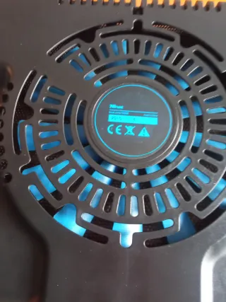 Base refrigeradora para portátil