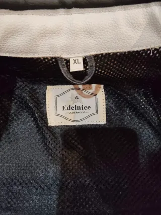 Chaqueta de moto con protecciones piel