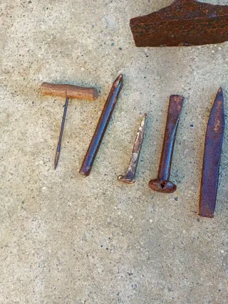 Herramientas hojalatero yunque falca barrena