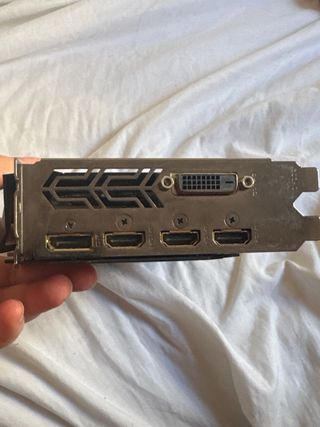 Gigabyte Nvidia 1050 Ti Tarjeta Gráfica