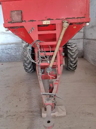 Abonadora Arrastrada Revisada