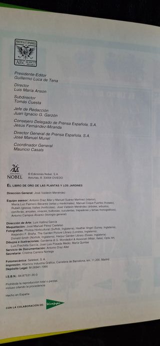El Libro de Oro de las Plantas y Los Jardines