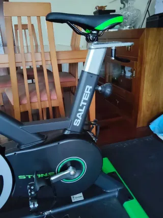 Bicicleta Spinning Salter PT-1590