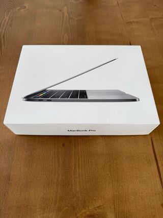 MacBook Pro 13 pulgadas Touch Bar Gris Espacial