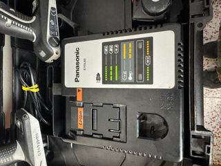 Taladro y Llave Impacto Panasonic EY