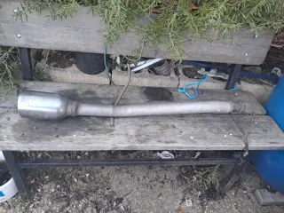 Tubo de escape coche modelo psa