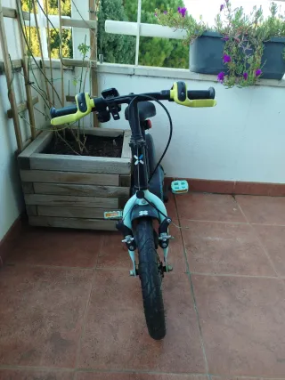 Bicicleta infantil B'Twin 3 años