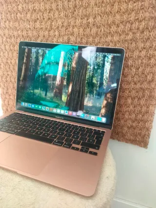 MacBook Air 2020 i5/8/512 Prácticamente nuevo