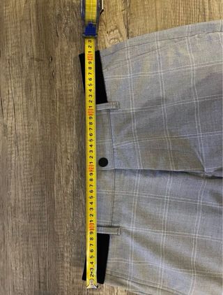 Pantalón cuadros Zara gris