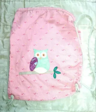 *Bolsas mochilas para la guardería o merienda.