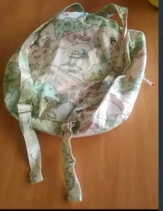 *Bolsas mochilas para la guardería o merienda.