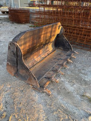 Cucharon pala cargadora