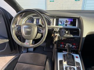 Audi Q7 2010