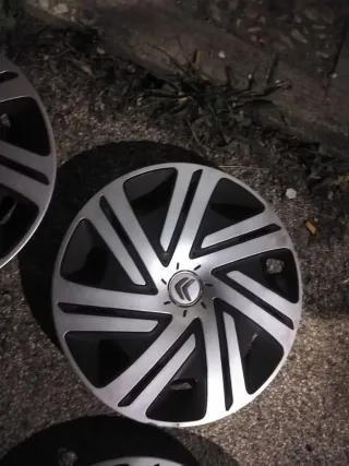 4 Tapacubos Citroën Berlingo R15