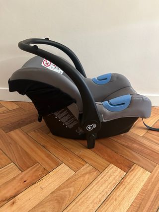 Silla de coche para bebé KinderKraft