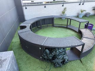 Spa / Jacuzzi exterior con estructura