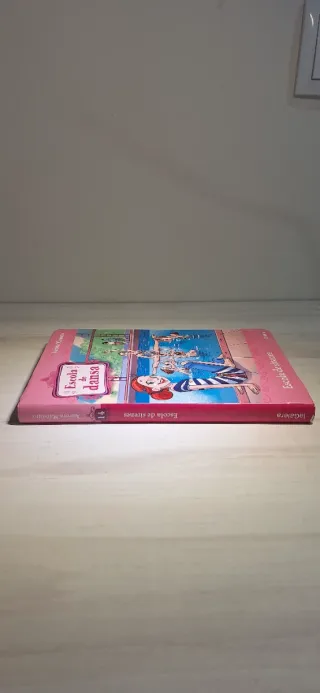 Libro Escola de dansa Aurora Marsotto