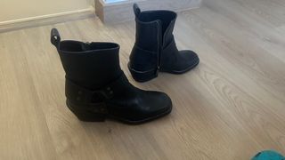 Botines piel hebilla T.36