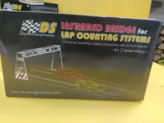 DS Racing Cuentavueltas Digital con Puente