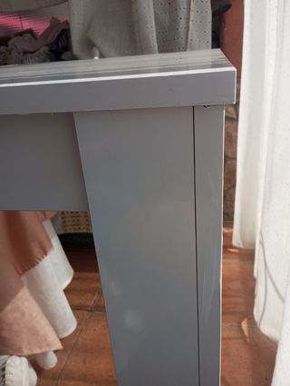 Mesa Blanca extensible. Madera