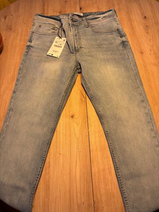 Vaqueros Zara Hombre Talla 44