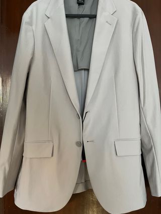 Americana talla 48 beige nueva con etiquetas