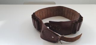 Cartuccera pelle cal. 16 - 25 posti